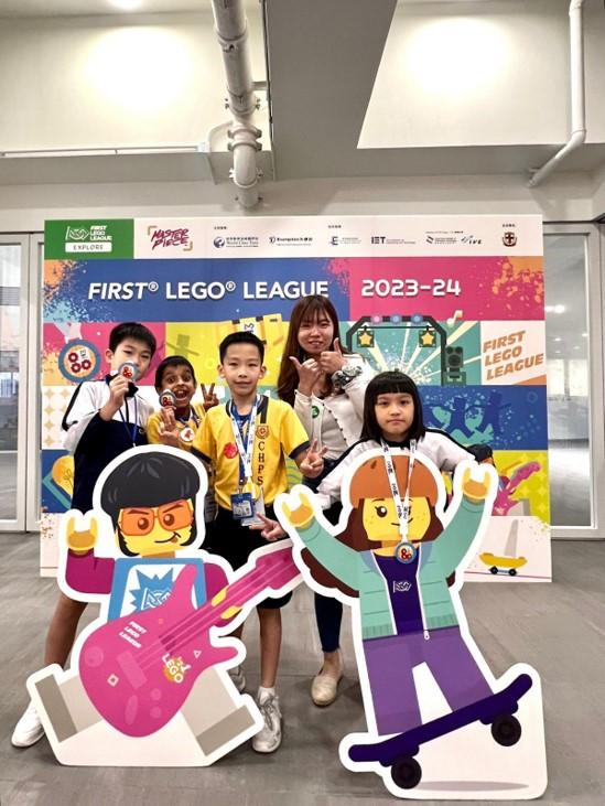 於FIRST® LEGO® League Explore 成功奪得編程獎